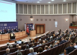 Burkay, Bursa'nın 2030 vizyonuyla büyümesini sürdüreceğini söyledi.