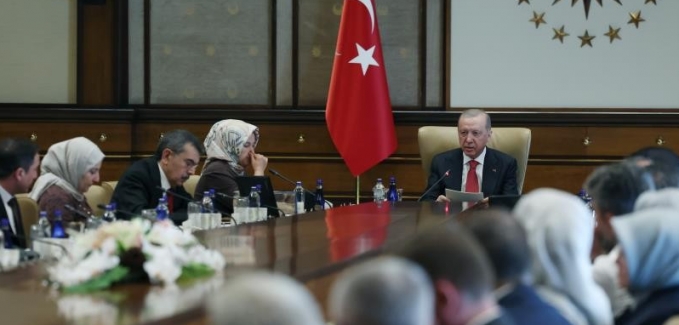 Erdoğan, Acılı Ailelerle Buluştu