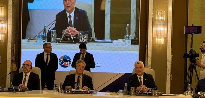 Ticaret Bakanı Ömer Bolat, Şam Dünya Ekonomi Forumu'na Katıldı