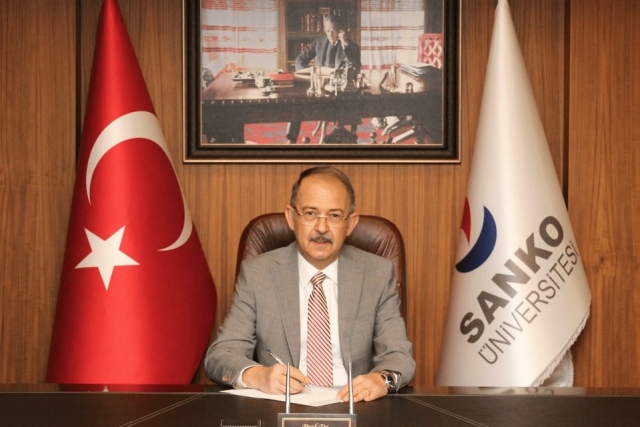Rektör Dağlı’dan 30 Ağustos Mesajı