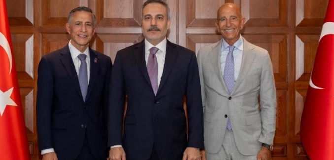 Bakan Fidan, ABD'nin Ankara Büyükelçisi Barrack'ı kabul etti