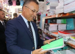 Gaziantep'te ihtiyaç sahibi öğrencilere kırtasiye desteği devam ediyor