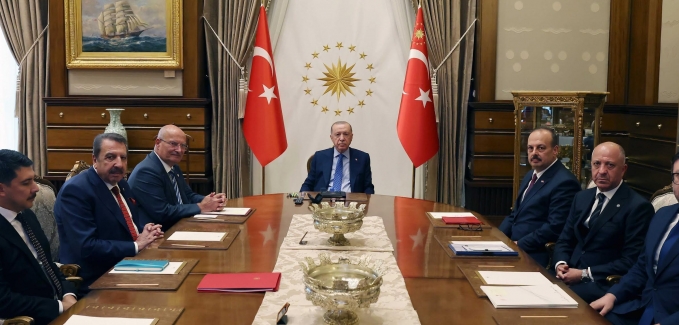 ATO Başkanı Baran, Erdoğan’a Ankara’nın Ekonomi Raporunu Sundu