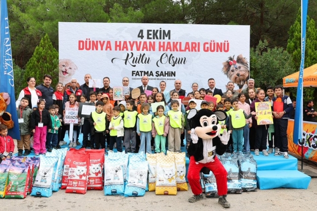 Gaziantep Büyükşehir, 4 Ekim Dünya Hayvanları Koruma Günü programı düzenledi Gaziantep Büyükşehir, 4 Ekim Dünya Hayvanları Koruma Günü programı düzenledi
