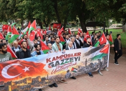 GAÜN öğrencilerinden Filistin’e destek yürüyüşü