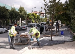 Şehitkamil’de kaldırımlar yenileniyor