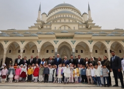 TBMM Başkanı Kurtulmuş’tan Şahinbey Millet Camii’ne Ziyaret