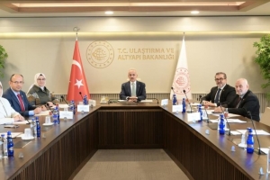 Uraloğlu: “Gençlere güvenli dijital alan”