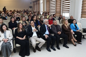 AVRUPA’DA YASAKLANAN ENERJİ İÇECEKLERİ GAÜN’DE TARTIŞILDI