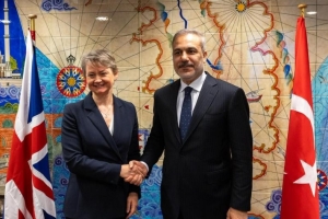 Dışişleri Bakanı Fidan, İngiliz mevkidaşı Cooper ile görüştü