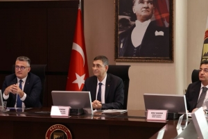 GSO’DA TEKSTİL SEKTÖRÜ İSTİŞARE TOPLANTISI GERÇEKLEŞTİRİLDİ