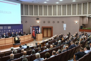 Burkay, Bursa'nın 2030 vizyonuyla büyümesini sürdüreceğini söyledi.